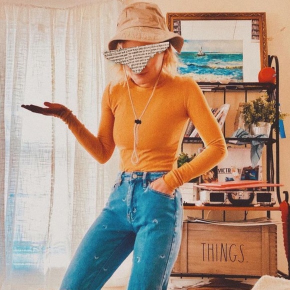 Tan bucket hat - Picture 2 of 2